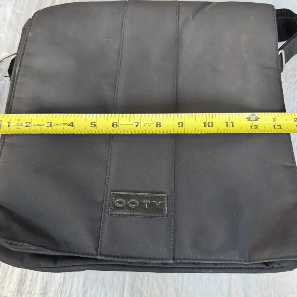 Coty Black Laptop or Messenger Bag fits up to 13 inch laptop with 2 pockets NEW
